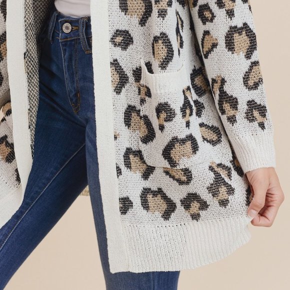 Leopard Print Lightweight Cardigan - Picture 5 of 10
